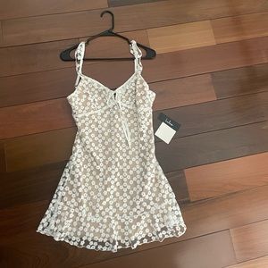 Lulu’s White Floral Dress